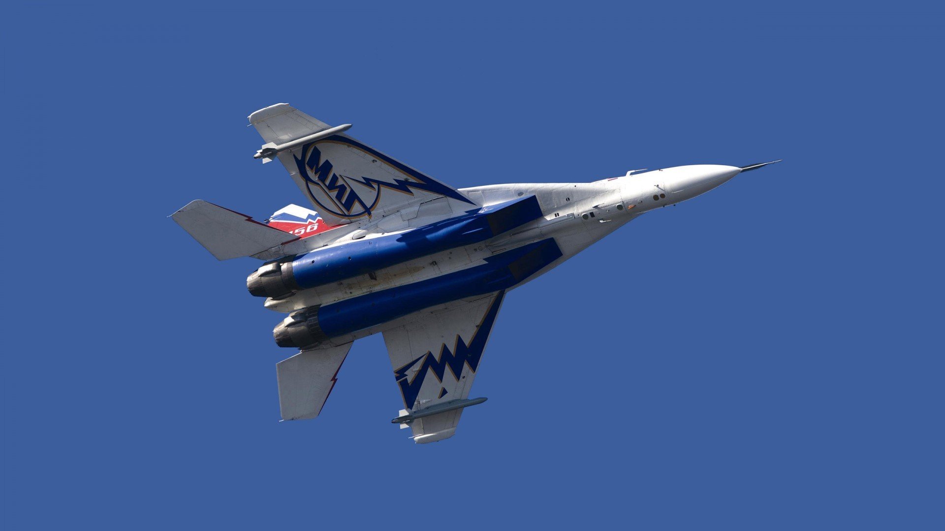 开云下载-【爆冷惊喜】排名靠后的球队击败夺冠热门，爆冷最多的联赛